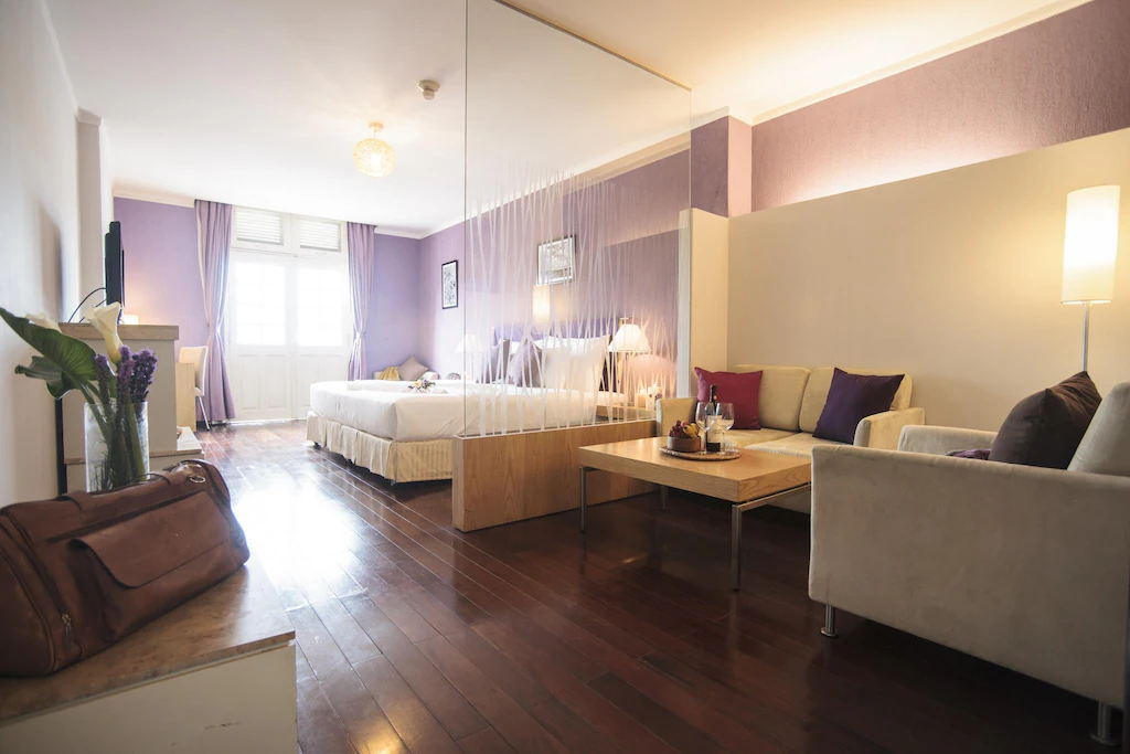 room detail thumbnail 0