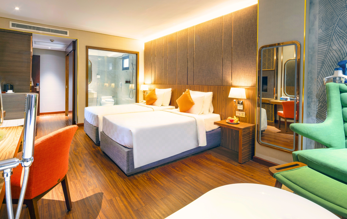 room detail thumbnail 1