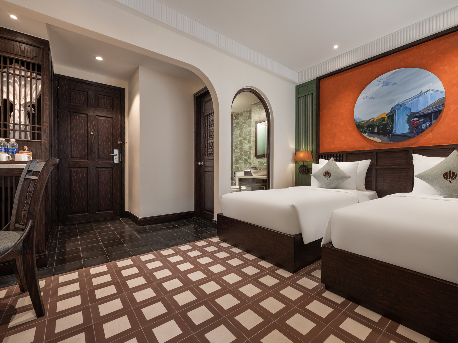 room detail thumbnail 2