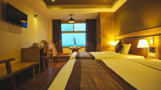 room detail thumbnail 0