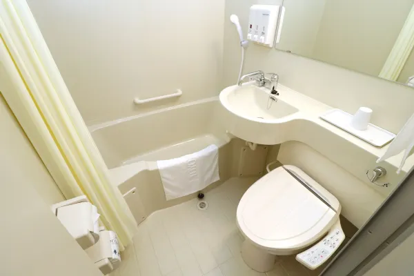 room detail thumbnail 2