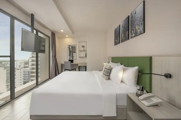 room detail thumbnail 0