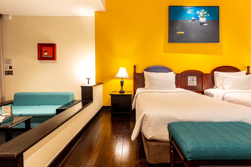 room detail thumbnail 1