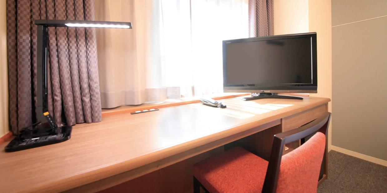 room detail thumbnail 1