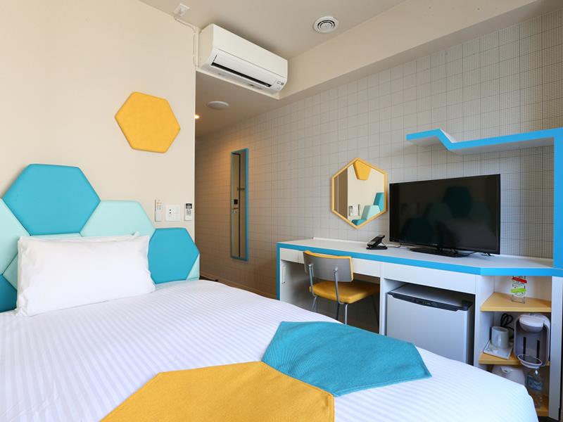 room detail thumbnail 0