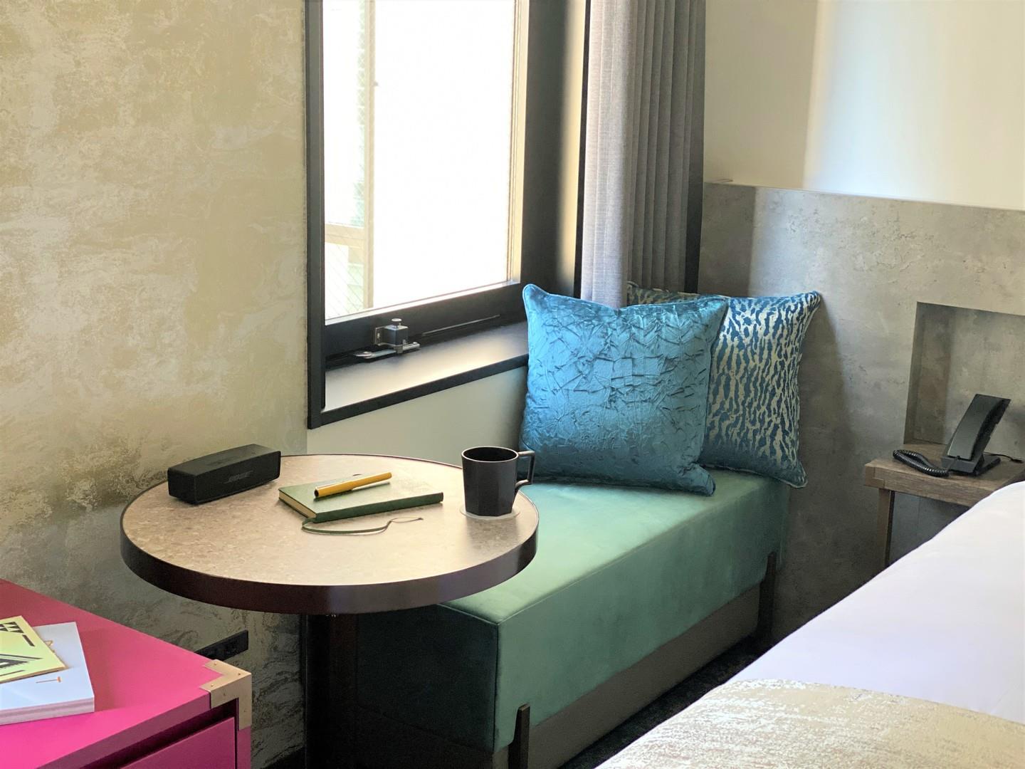 room detail thumbnail 0