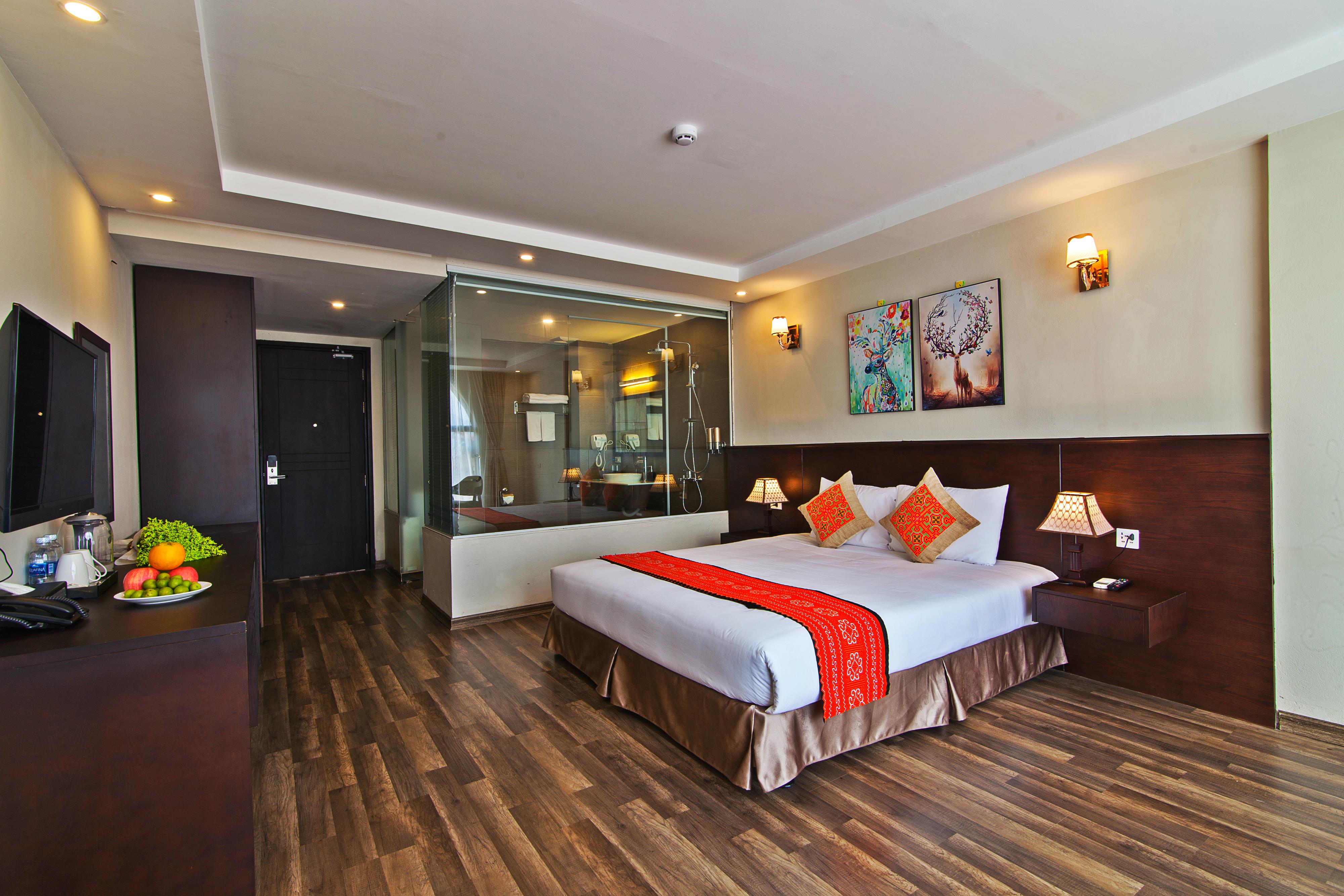 room detail thumbnail 0