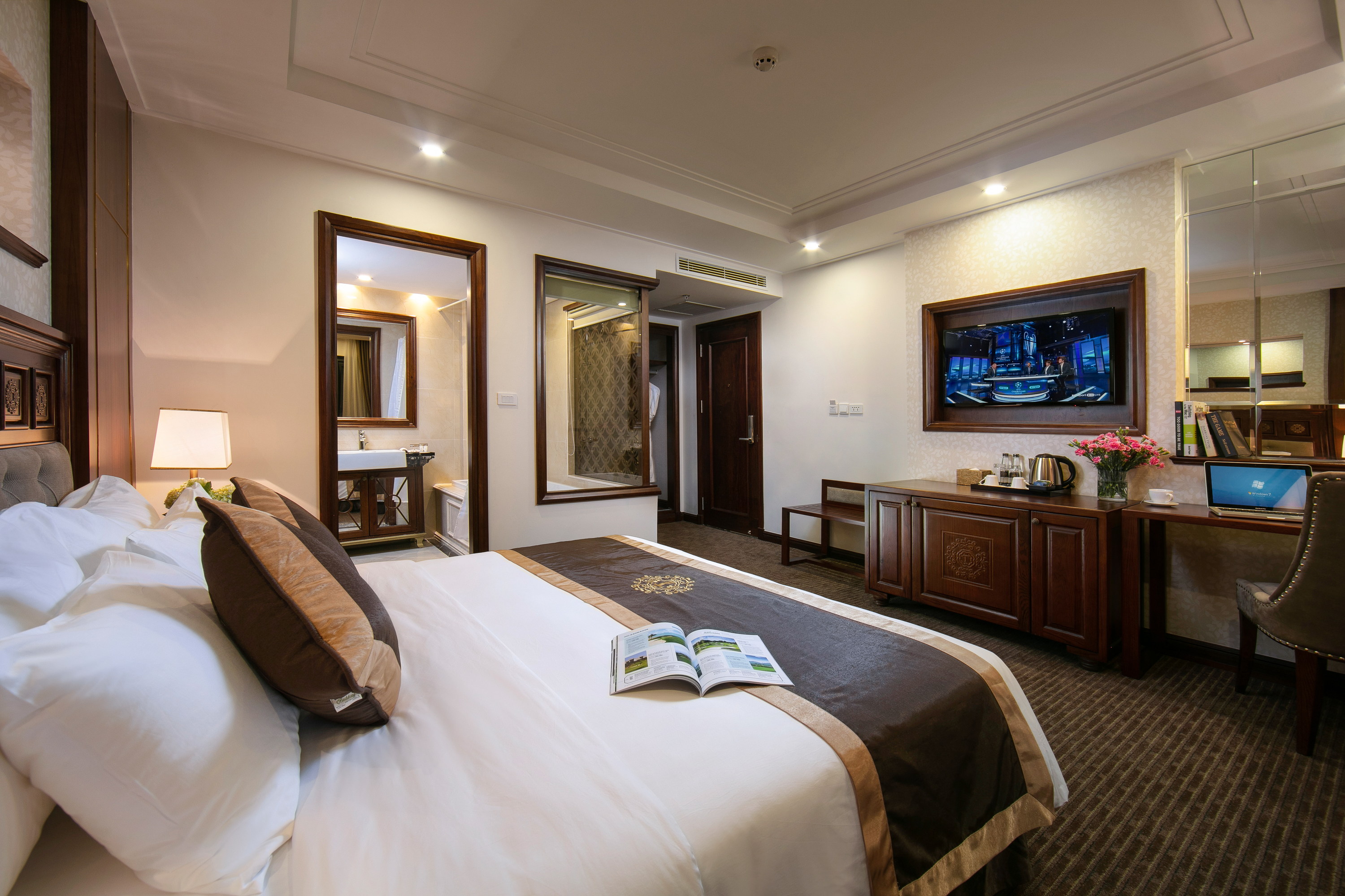 room detail thumbnail 0